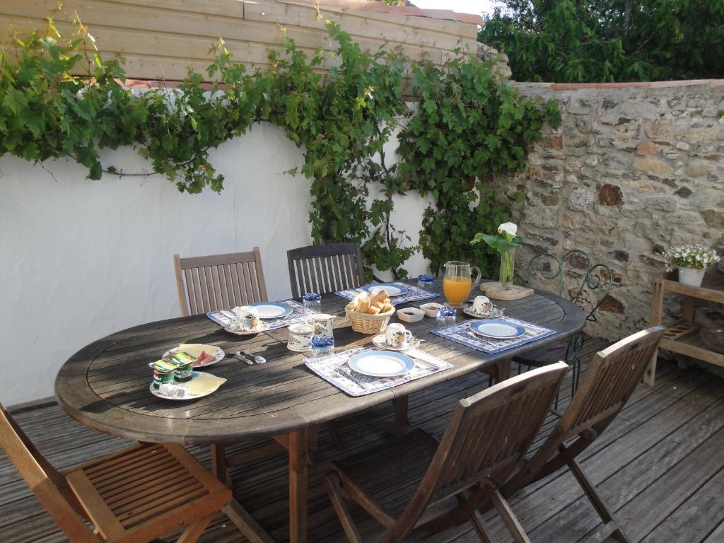 Bed & Breakfast Le Buzet Bleu